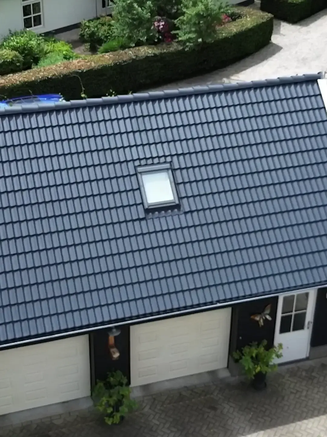 Woning met betonpannendak in Rijswijk, geschikt voor impregneren